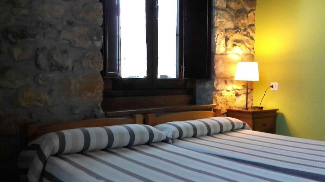 Rural Del Monasterio Herberg 2*